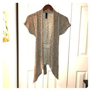 Delicate cardigan 🔸NWOT🔸